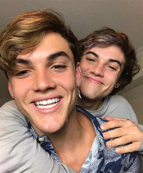 Dolan Twins (@dolantwins) • Instagram photos and videos